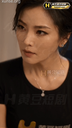 AI短剧《韵母攻略》EP1-8，有第8集单包，一边是清纯可爱的班花女友 一边身材火辣的家人 小孩子才做选择 他全部都要 动漫视频 PC端 预览图