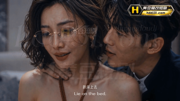 AI短剧-苏老师的角色造型贷人生 7集 动漫视频 PC端 预览图