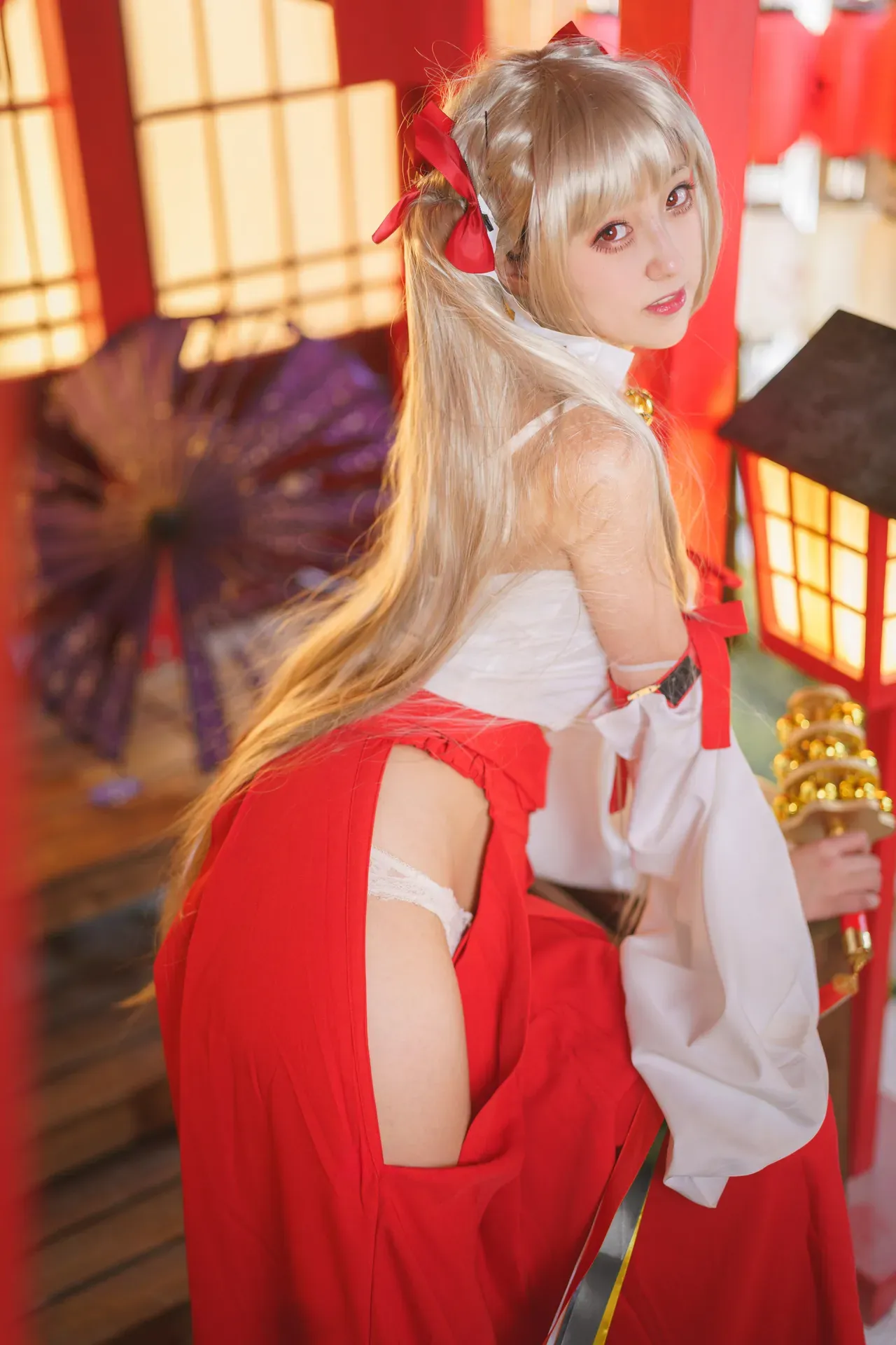 『套图』碧蓝航线 可畏 巫女 - Luisa_零纱 套图 预览图